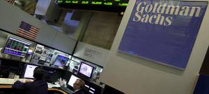 Goldman Sachs: Χαλαρώστε τη θηλιά στους Έλληνες και κουρέψτε το χρέος