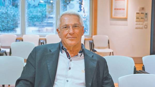 Ο καθηγητής πολιτικής επιστήμης και συγγραφέας Θανάσης Διαμαντόπουλος στην «Ε»: «Εύκολα κάποιοι αντιμετωπίζουν τους άλλους ως προδότες»