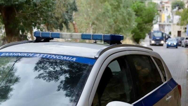 Συναινεί να εκδοθεί στην πατρίδα του ο 23χρονος Σέρβος που διώκεται για ληστεία κρυπτονομισμάτων
