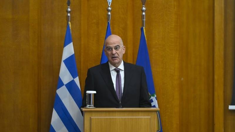 Δένδιας: Ριζικές αλλαγές στη θητεία - Οι στρατεύσιμοι θα γνωρίζουν να χειρίζονται συστήματα drone και αντι-drone