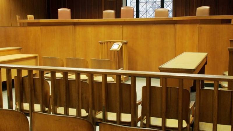 Νέα Σμύρνη: Απολογούνται σήμερα οι τρεις κατηγορούμενοι για σεξουαλική κακοποίηση και εκμετάλλευση της 14χρονης