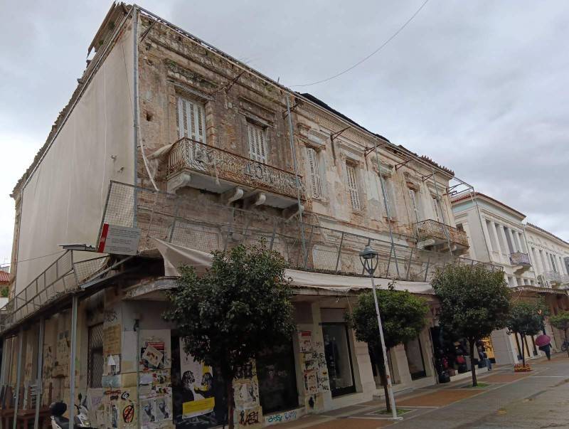 Να βρεθεί λύση – χρυσή τομή για το “Αχίλλειον”