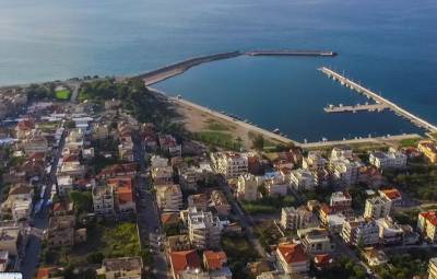 Ο Εμπορικός Σύλλογος για φιλική Κυπαρισσία