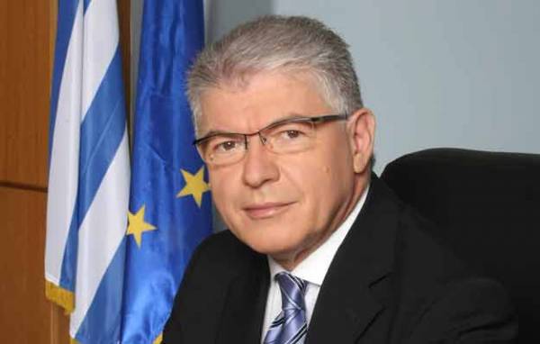 Την παραίτηση Παπαμιμίκου ζητά ο πρώην γραμματέας και υπουργός της ΝΔ Α. Λυκουρέντζος