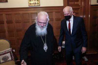 Συνάντηση του Αρχιεπισκόπου Ιερώνυμου με τον Γιώργο Παπανδρέου