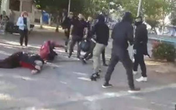 Νέο Ηράκλειο: Μία σύλληψη για τη επίθεση ακροδεξιών στην αντιφασιστική συγκέντρωση