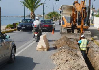 Διακοπή κυκλοφορίας στη Ναυαρίνου