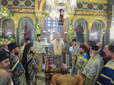 Τον προστάτη τους γιόρτασαν Ναυτικό και Λιμενικό στην Καλαμάτα