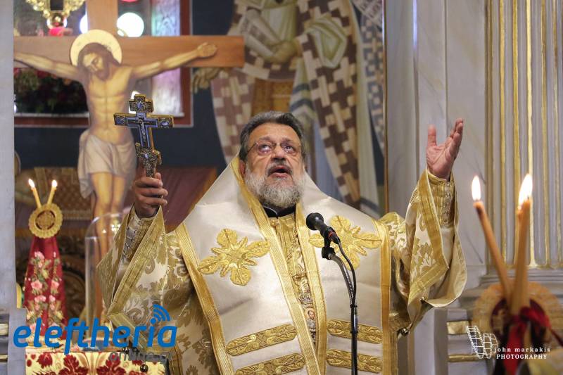 Με λαμπρότητα τα ονομαστήρια του μητροπολίτη Χρυσοστόμου - Υποτροφίες σε νεοεισαχθέντες φοιτητές (βίντεο-φωτογραφίες)