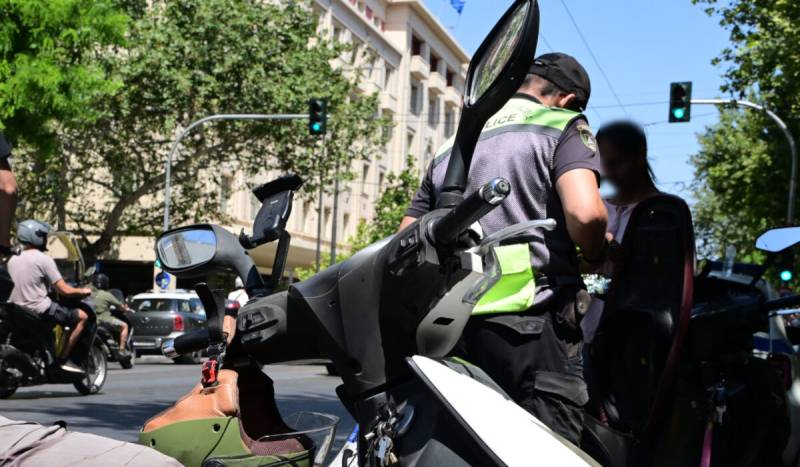 Πάνω από 2.600 κλήσεις σε μια βδομάδα για κράνος