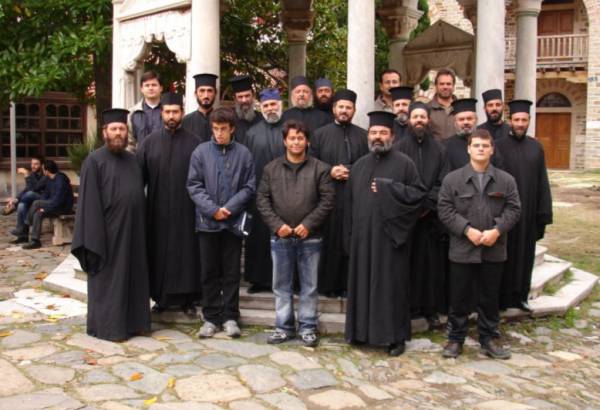 Εγγραφές στο Ιερατικό Σχολείο Δεύτερης Ευκαιρίας