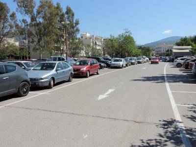 Καλαμάτα: Μέχρι τις 10 Ιανουαρίου σε ιδιώτη τα πάρκινγκ του Νέδοντα