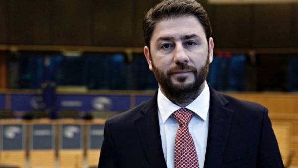 Ν. Ανδρουλάκης: Αδιανόητη η προχειρότητα της κυβέρνησης για όσα έγιναν με την ομιλία Ζελένσκι στη Βουλή