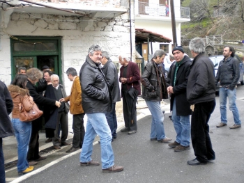 Επίσκεψη Μπεχράκη σε χωριά του Ταϋγέτου