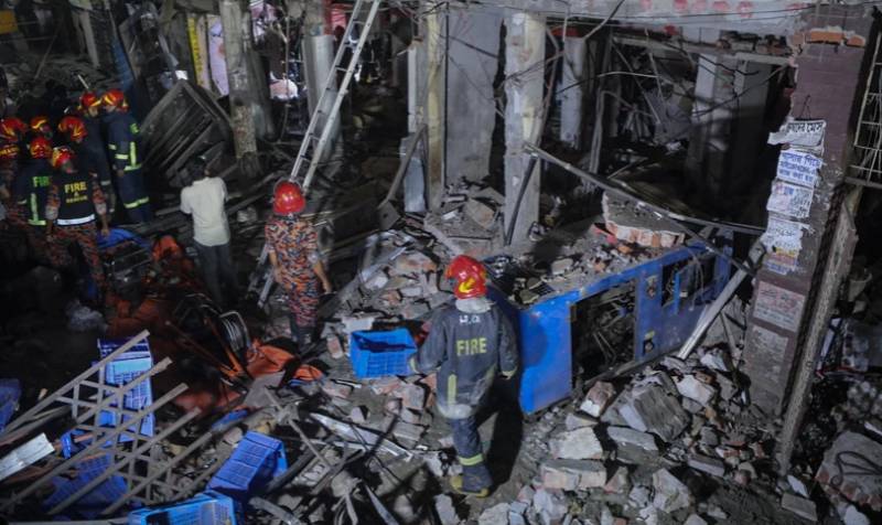 Μπαγκλαντές: Πάνω από 50 νεκροί από φωτιά σε εργοστάσιο