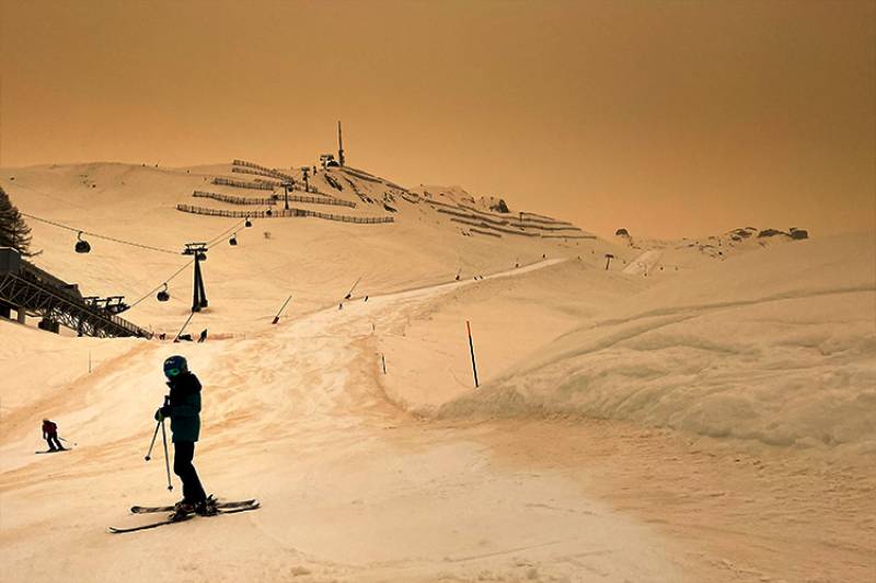 Ελβετία: Ο ουρανός της χώρας καλύφθηκε από ένα "πέπλο" άμμου από τη Σαχάρα