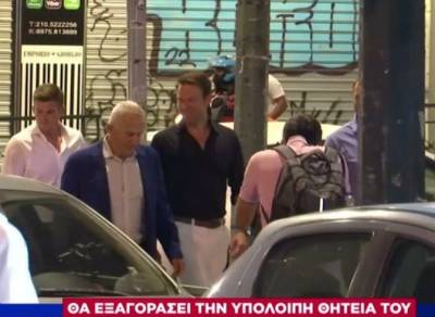 Πηγαίνει φαντάρος για 20 ημέρες ο Στ. Κασσελάκης - Θα εξαγοράσει το υπόλοιπο της θητείας του (Βίντεο)