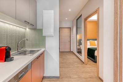 «Φρένο» στα airbnb στις πολυκατοικίες με δικαστική απόφαση
