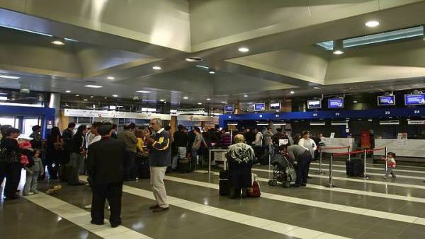 Με καθυστερήσεις το αεροδρόμιο «Μακεδονία» λόγω περιορισμένης ορατότητας