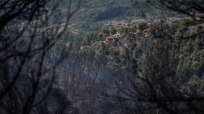 Υπό μερικό έλεγχο η φωτιά στο Σιδηρόκαστρο της Ανατολικής Μάνης