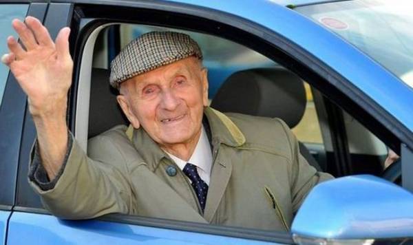 Κεφαλονιά: Κρίθηκε ικανός για οδήγηση στα 101 του χρόνια