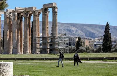 Lockdown: Ανοίγουν κομμωτήρια, αρχαιολογικοί χώροι, καταργούνται τα «2 χλμ.» - Μικρές προσαρμογές, όχι άνοιγμα
