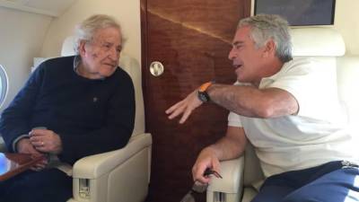 “Συγγνώμη” από τη σύζυγο του Τσόμσκι για τις σχέσεις με Έπσταϊν