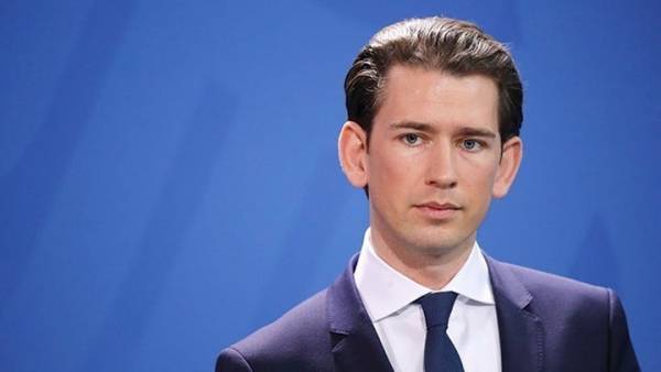 Ο Αυστριακός καγκελάριος Σεμπάστιαν Κουρτς χαιρετίζει θερμά τη συμφωνία των Πρεσπών