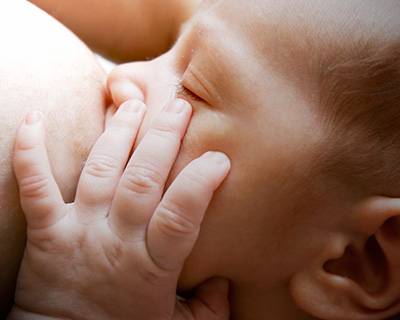 Καλαμάτα: Δράση ενημέρωσης για τον θηλασμό