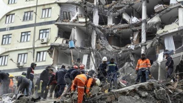 Τουρκία: Τους 43.556 έφτασαν οι νεκροί από τον σεισμό, σύμφωνα με νεότερο, προσωρινό απολογισμό