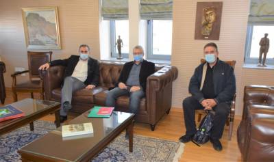 Αεροδρόμιο Καλαμάτας: Σε Βασιλόπουλο Μανδηλάρης και Τσιώρος