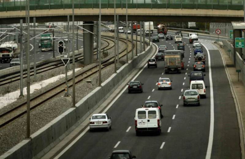 Αυξάνονται τα διόδια της Αττικής Οδού από 1η Ιανουαρίου – Οι νέες τιμές