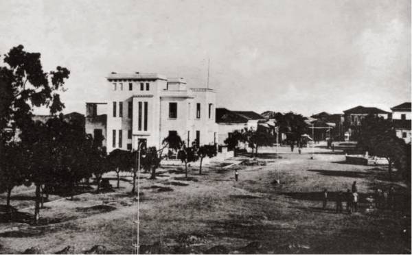 Η πλατεία της Μεσσήνης τη δεκαετία του 1930