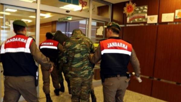 Δικηγόροι Ελλάδας: Η υπόθεση των 2 στρατιωτικών δεν μπορεί να συνδεθεί με εκείνη των 8 Τούρκων