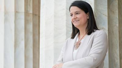 Κεραμέως: Αφιερωμένη στους εκπαιδευτικούς η διάκριση του υπ. Παιδείας για τη συμβολή του στη διατήρηση της μνήμης του Ολοκαυτώματος