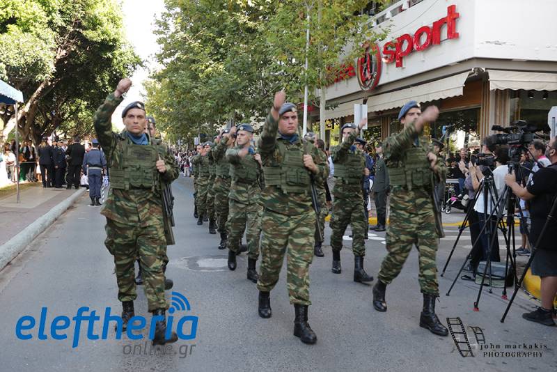 Καλαμάτα: Με λαμπρότητα τιμάται σήμερα η επέτειος της 28ης Οκτωβρίου - Στις 11 η μεγάλη παρέλαση