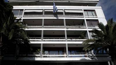 Κυβερνητικό “όχι” στην παράταση των συμβάσεων στη ΔΕΥΑΚ