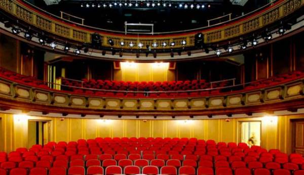 Πέντε παραστάσεις στις σκηνές του Εθνικού Θεάτρου μέχρι το τέλος του χρόνου