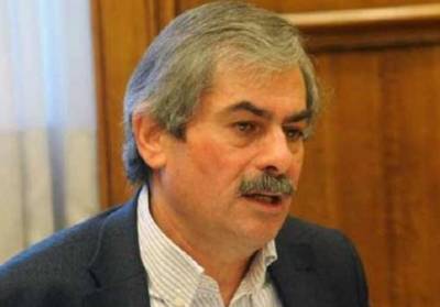 Πετράκος: Μέτρα τώρα για να μην συνεχιστεί η καταστροφή και μέτρα για την ανακούφιση των πυρόπληκτων