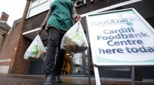 Βρετανία: Περισσότεροι από 4 εκατ. άνθρωποι πεινούν λόγω των περικοπών