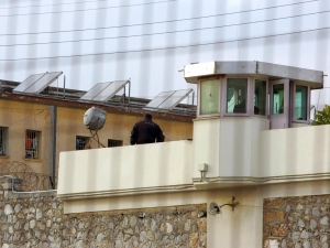 Στις φυλακές οι Αλβανοί για τη ληστεία του παντοπωλείου