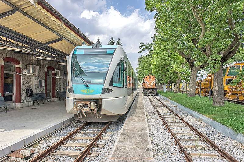 Μητροπολίτης, δήμαρχοι, εκπρόσωποι φορέων και πολίτες: Ζητούν ακύρωση μελέτης για τον ποδηλατόδρομο