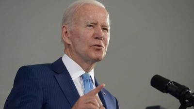 Ο Μπάιντεν λέει πως το Twitter διασπείρει ψεύδη σε όλο τον κόσμο