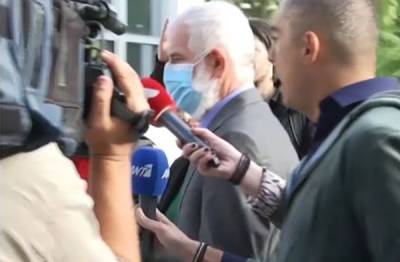 Δίκη Πέτρου Φιλιππίδη: Την επιστροφή της ενόρκου που αντικαταστάθηκε ζητά υπεράσπιση μίας εκ των καταγγελλουσών που θέτει θέμα ακυρότητας της απόφασης αποχώρησης