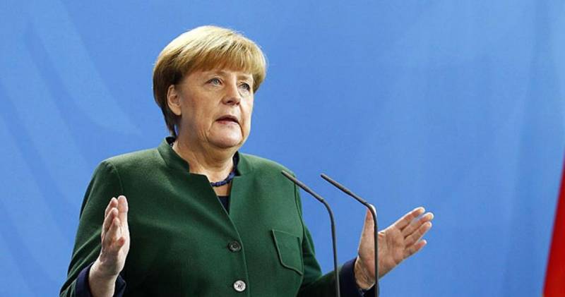 Handelsblatt: Η Μέρκελ θέλει Γερμανό πρόεδρο στην Κομισιόν και όχι στην ΕΚΤ