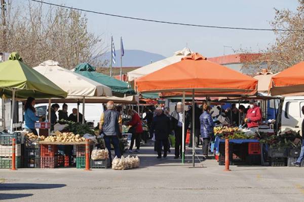 Καταδικάζουν την επίθεση σε δημοτικούς αστυνομικούς στη λαϊκή της Καλαμάτας