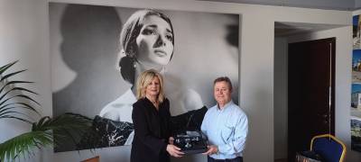 Ομογενείς δώρισαν drone στον Δήμο Οιχαλίας