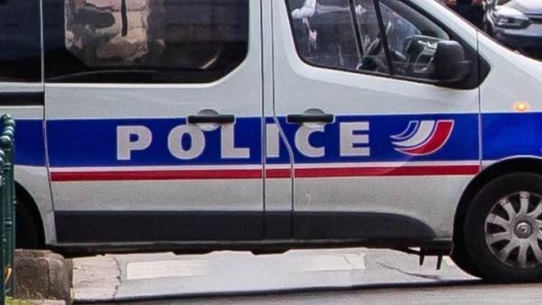 Αιματηρή επίθεση στο κέντρο του Παρισιού με έναν νεκρό και δύο τραυματίες - Συνελήφθη ο δράστης (Βίντεο)