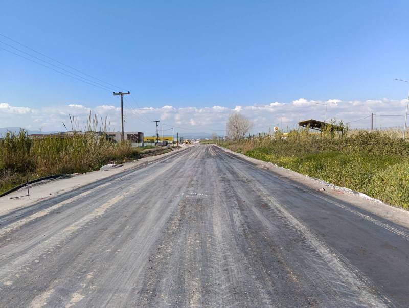 Προχωρά ο οδικός άξονας Καλαμάτα - Μεθώνη: Η πρώτη ασφαλτόστρωση στο Ασπρόχωμα – Μεσσήνη
