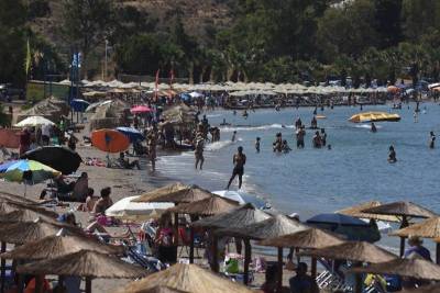 ΙΝΣΕΤΕ: Ακόμα χαμηλότερα η Πελοπόννησος στα τουριστικά έσοδα το 2024